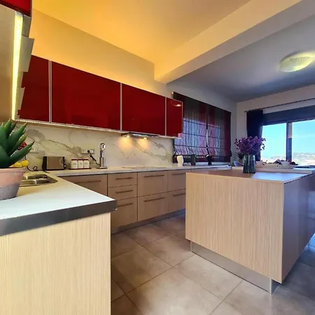 Villa High View Afando