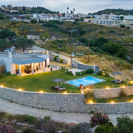 Villa High View