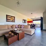 High View Villa *