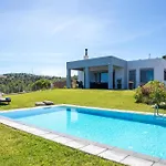 High View Villa *