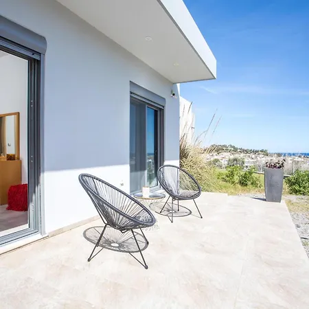 Villa High View